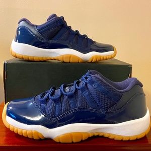 Jordan 11 Retro Low BG Size 6.5Y Midnight Navy/Gum 528896 405